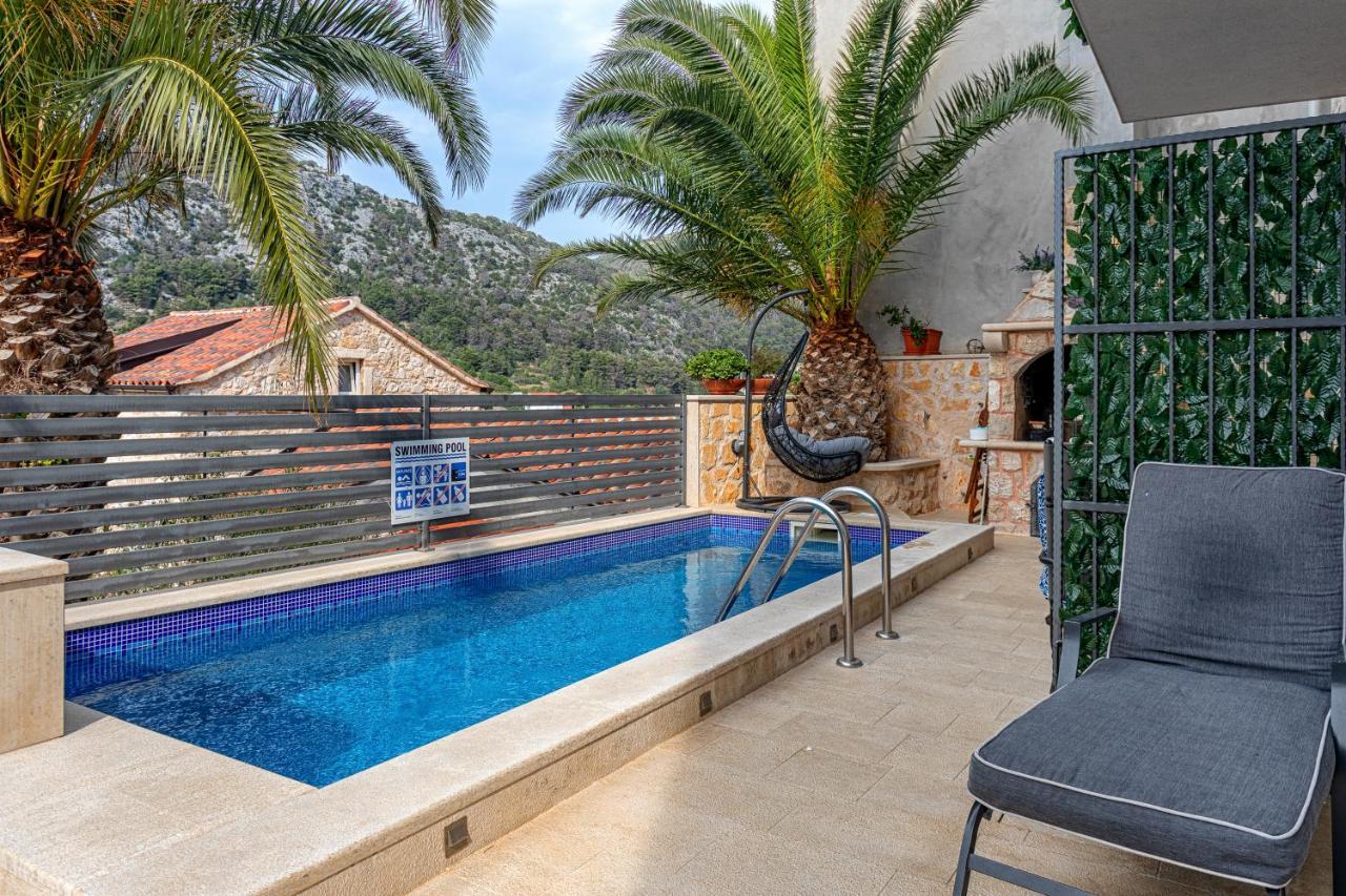 Villa Capitis In The Center Hvar Town Eksteriør bilde